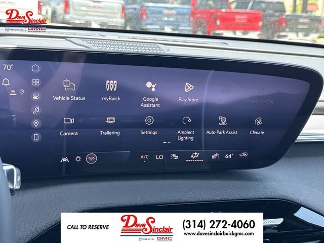 Buick Enclave Vehicle Full-screen Gallery Image 16