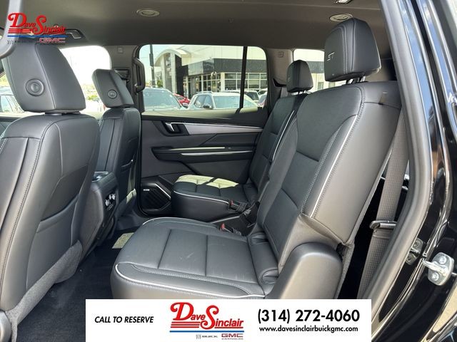Buick Enclave Vehicle Full-screen Gallery Image 22