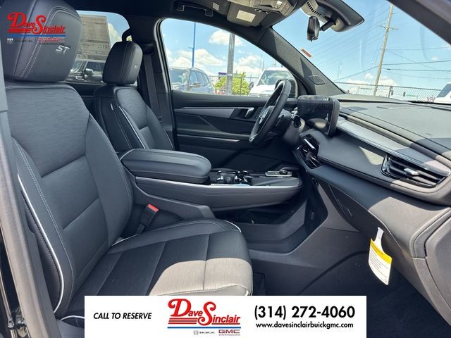 Buick Enclave Vehicle Full-screen Gallery Image 25