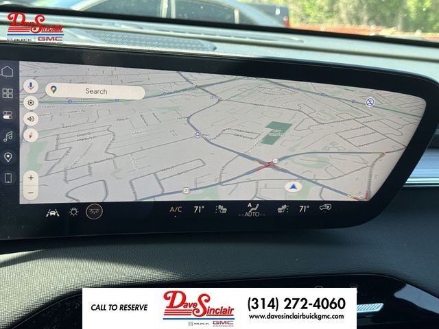 Buick Enclave Vehicle Full-screen Gallery Image 18