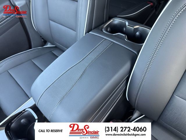 Buick Enclave Vehicle Full-screen Gallery Image 21