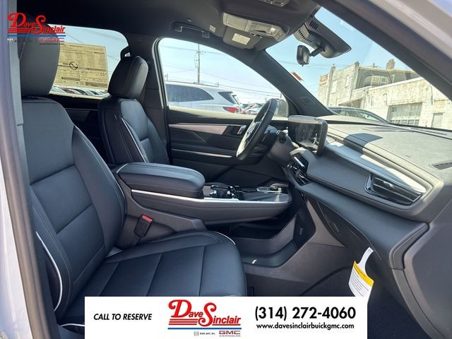 Buick Enclave Vehicle Full-screen Gallery Image 25
