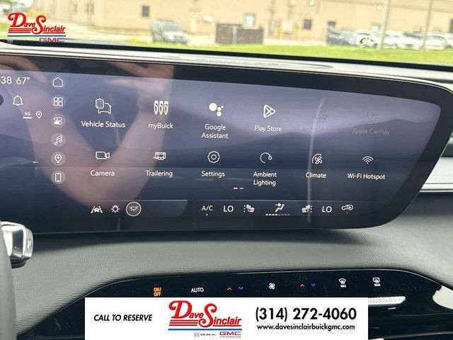 Buick Enclave Vehicle Full-screen Gallery Image 16