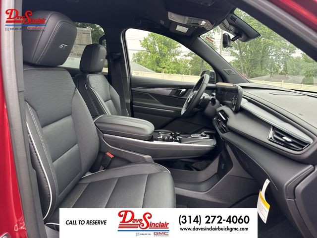 Buick Enclave Vehicle Full-screen Gallery Image 25