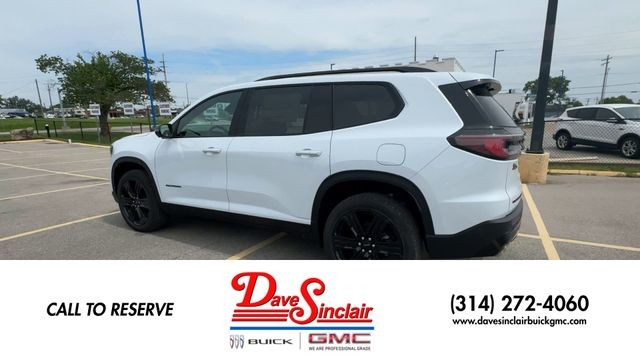 GMC Acadia Vehicle Full-screen Gallery Image 06