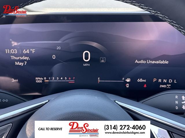 Buick Enclave Vehicle Full-screen Gallery Image 15