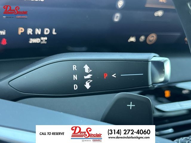 Buick Enclave Vehicle Full-screen Gallery Image 20