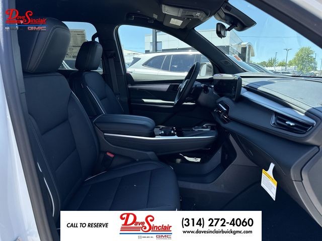 Buick Enclave Vehicle Full-screen Gallery Image 25
