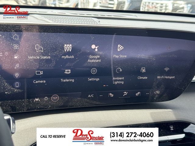 Buick Enclave Vehicle Full-screen Gallery Image 16