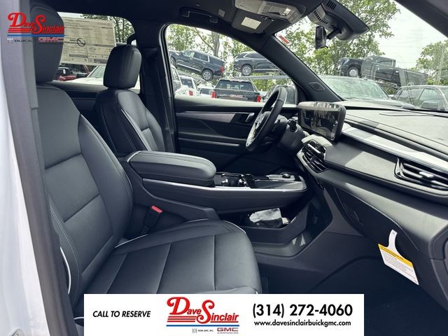 Buick Enclave Vehicle Full-screen Gallery Image 25
