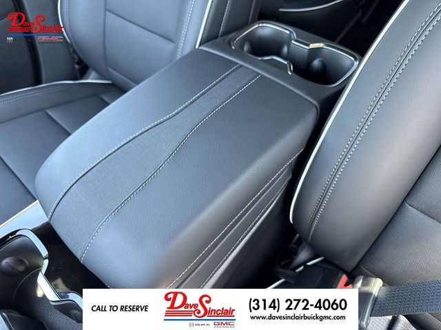 Buick Enclave Vehicle Full-screen Gallery Image 21