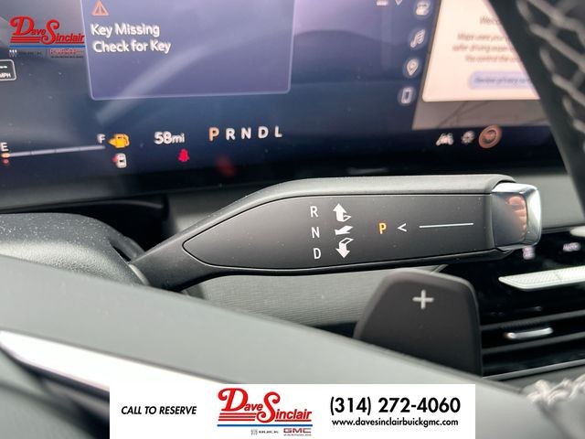 Buick Enclave Vehicle Full-screen Gallery Image 28