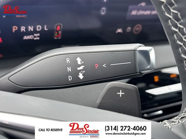 Buick Enclave Vehicle Full-screen Gallery Image 20