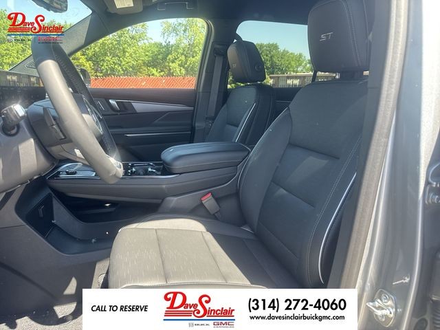 Buick Enclave Vehicle Full-screen Gallery Image 11