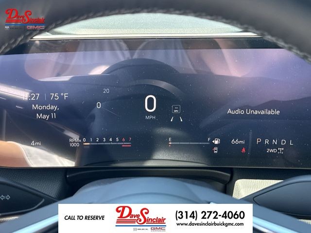 Buick Enclave Vehicle Full-screen Gallery Image 15