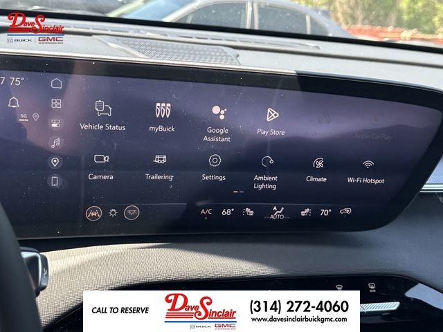 Buick Enclave Vehicle Full-screen Gallery Image 16