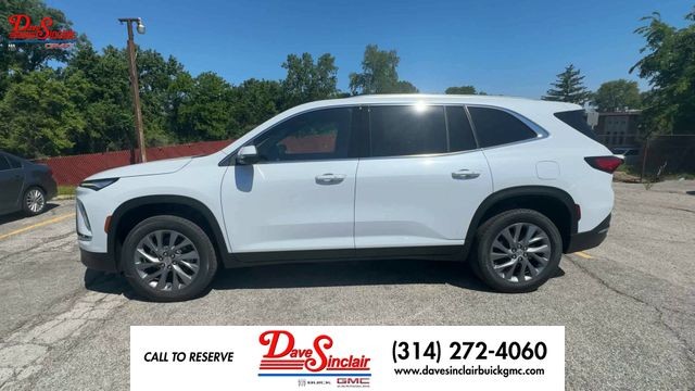 Buick Enclave Vehicle Full-screen Gallery Image 05