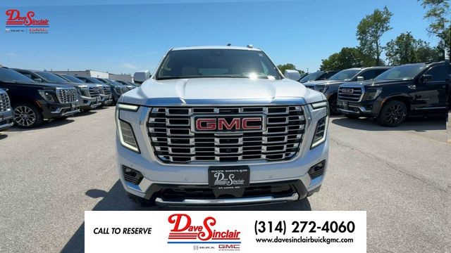 GMC Yukon XL Vehicle Full-screen Gallery Image 03