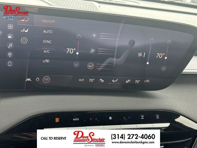 Buick Enclave Vehicle Full-screen Gallery Image 19