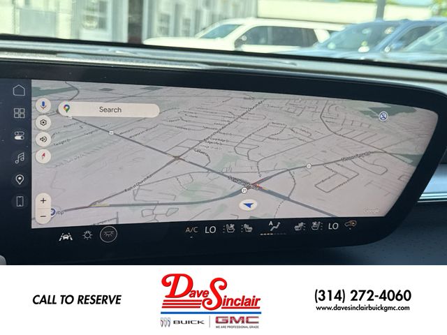 Buick Enclave Vehicle Full-screen Gallery Image 18