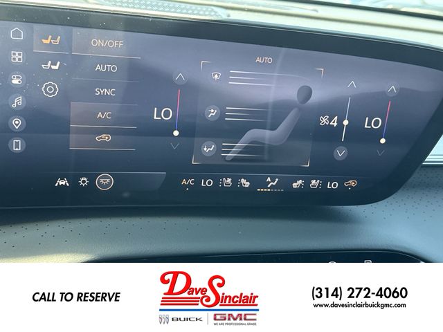 Buick Enclave Vehicle Full-screen Gallery Image 19