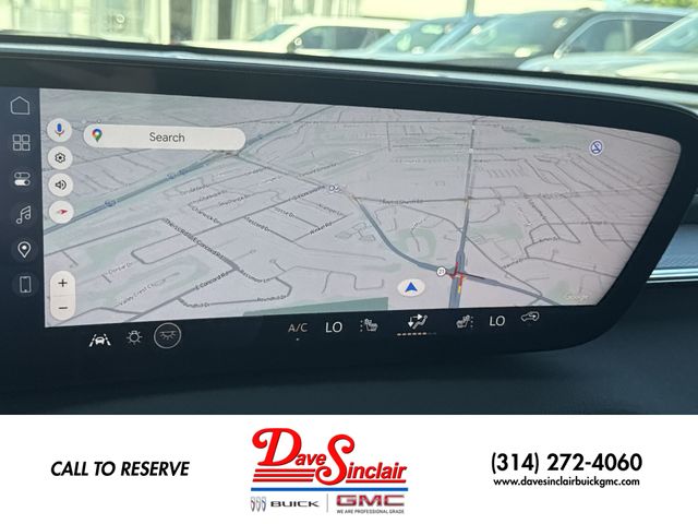 Buick Enclave Vehicle Full-screen Gallery Image 18