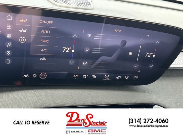 Buick Enclave Vehicle Full-screen Gallery Image 19