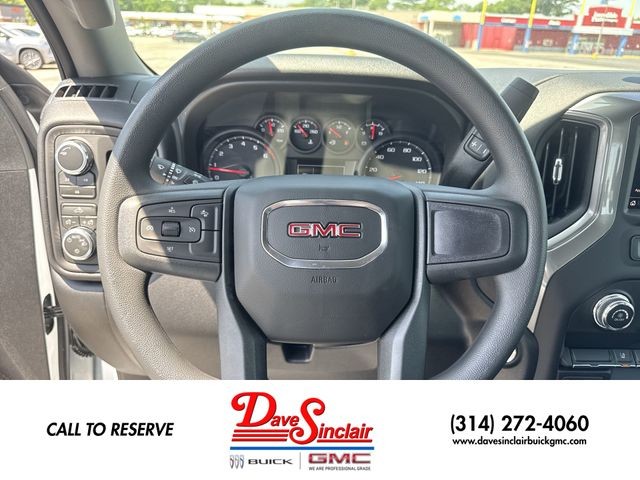 GMC Sierra 2500HD Vehicle Full-screen Gallery Image 14