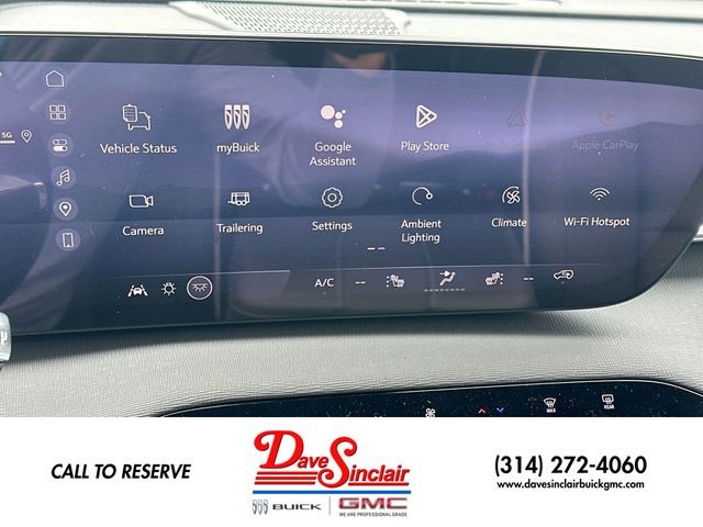 Buick Enclave Vehicle Full-screen Gallery Image 24