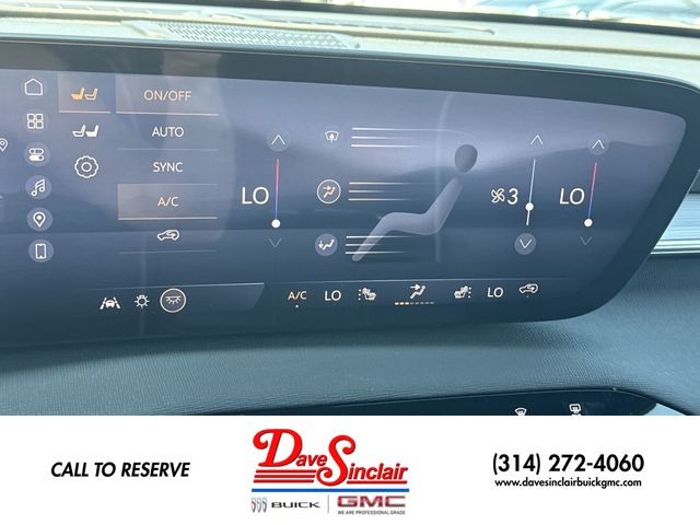 Buick Enclave Vehicle Full-screen Gallery Image 19