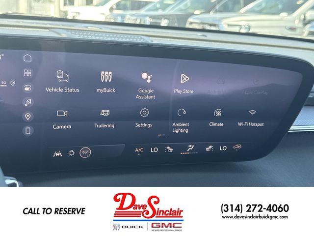 Buick Enclave Vehicle Full-screen Gallery Image 16