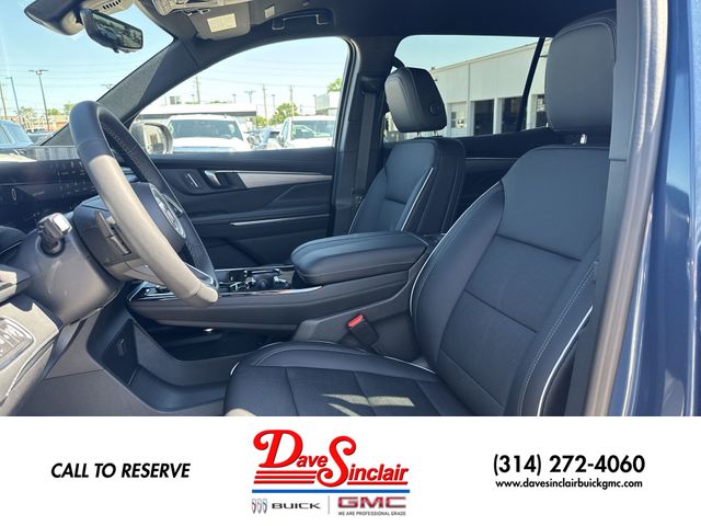 Buick Enclave Vehicle Full-screen Gallery Image 11
