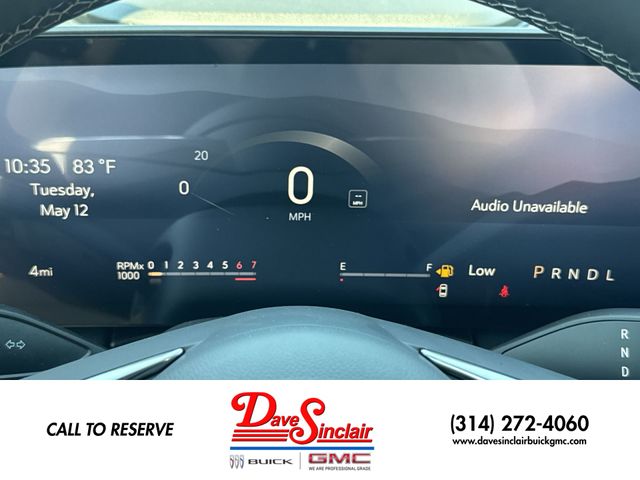 Buick Enclave Vehicle Full-screen Gallery Image 15