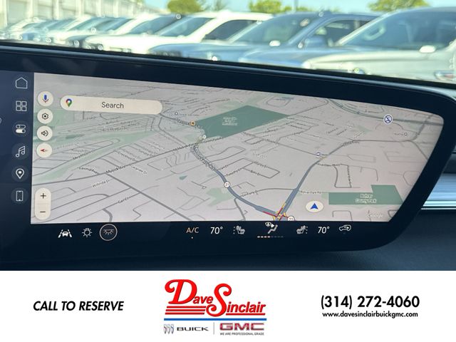 Buick Enclave Vehicle Full-screen Gallery Image 18