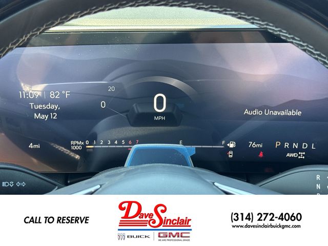 Buick Enclave Vehicle Full-screen Gallery Image 15