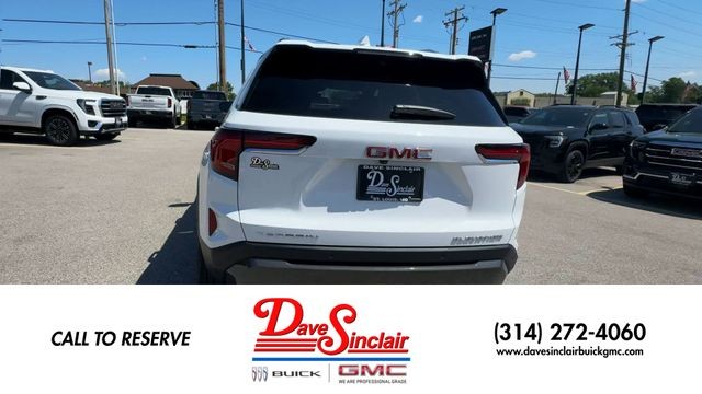 GMC Terrain Vehicle Full-screen Gallery Image 07