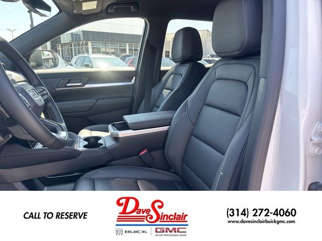 GMC Terrain Vehicle Full-screen Gallery Image 11