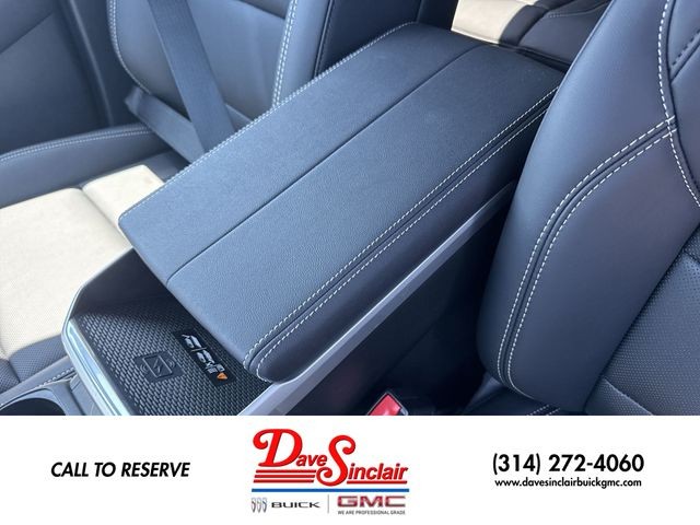 GMC Terrain Vehicle Full-screen Gallery Image 21