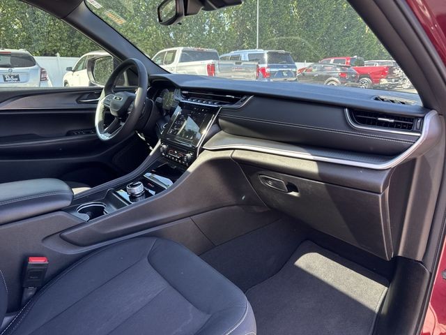 Jeep Grand Cherokee L Vehicle Full-screen Gallery Image 33