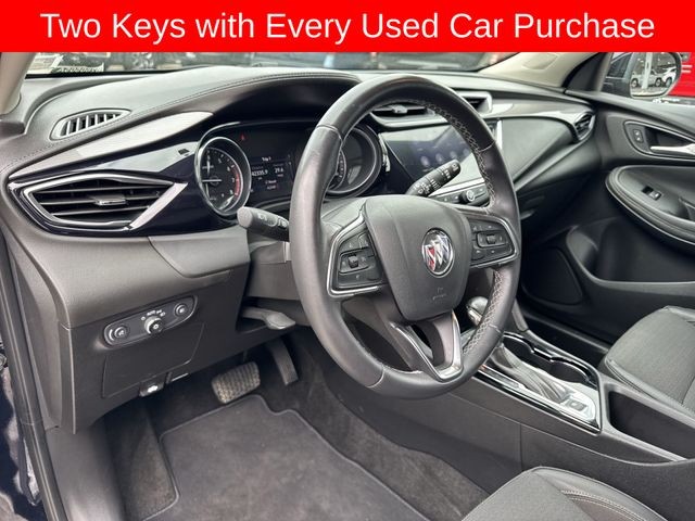 Buick Encore GX Vehicle Full-screen Gallery Image 13