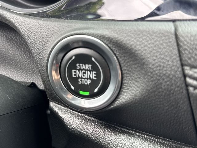 Buick Encore GX Vehicle Full-screen Gallery Image 20