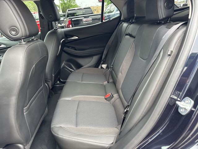 Buick Encore GX Vehicle Full-screen Gallery Image 27