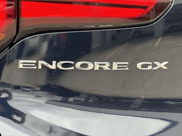 Buick Encore GX Vehicle Full-screen Gallery Image 34