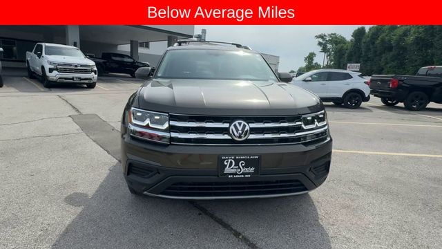 Volkswagen Atlas Vehicle Full-screen Gallery Image 03