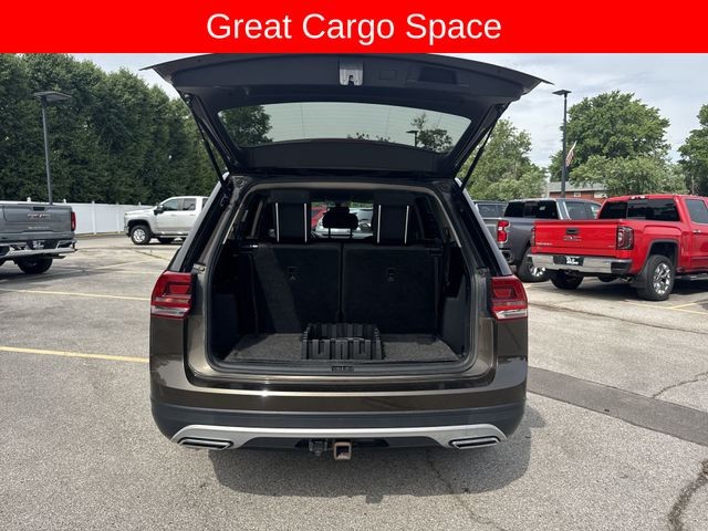 Volkswagen Atlas Vehicle Full-screen Gallery Image 28