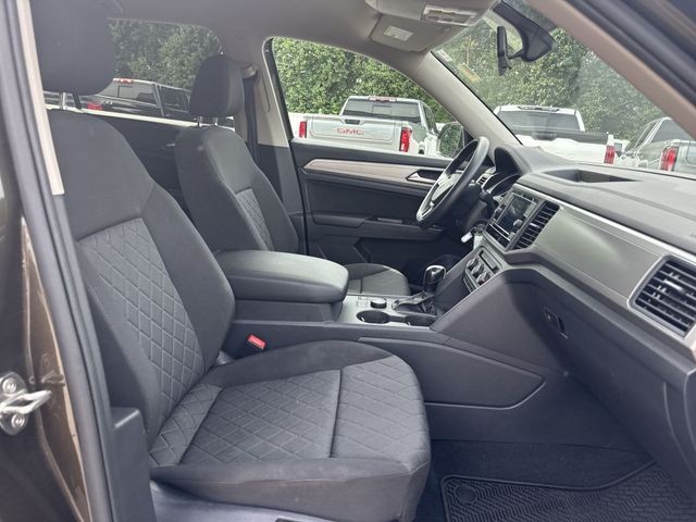 Volkswagen Atlas Vehicle Full-screen Gallery Image 30