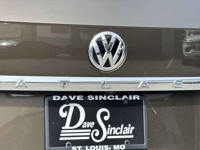 Volkswagen Atlas Vehicle Full-screen Gallery Image 34