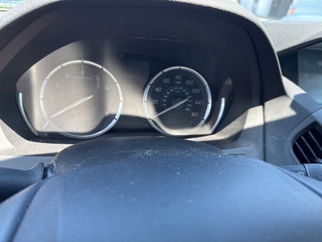 Acura MDX Vehicle Full-screen Gallery Image 07