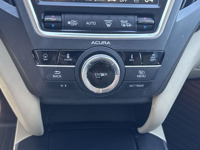 Acura MDX Vehicle Full-screen Gallery Image 18