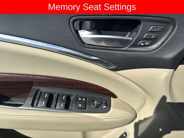 Acura MDX Vehicle Full-screen Gallery Image 24